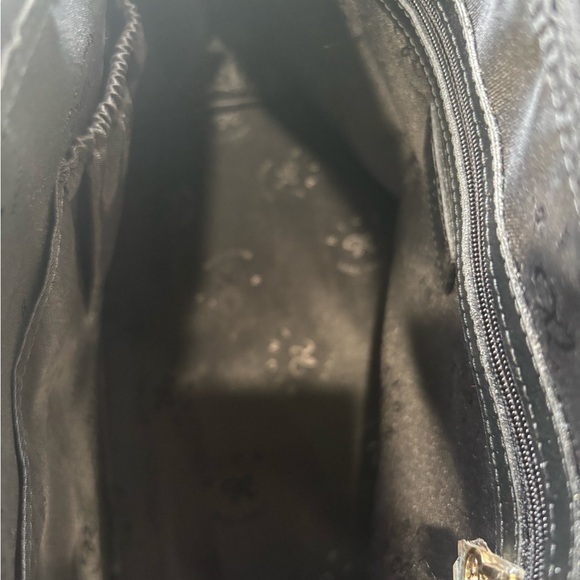 Rioni satchel EUC - Picture 3 of 8